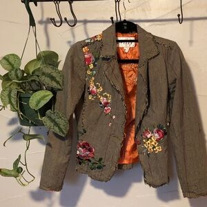 Embroidered Floral Women's Jacket
